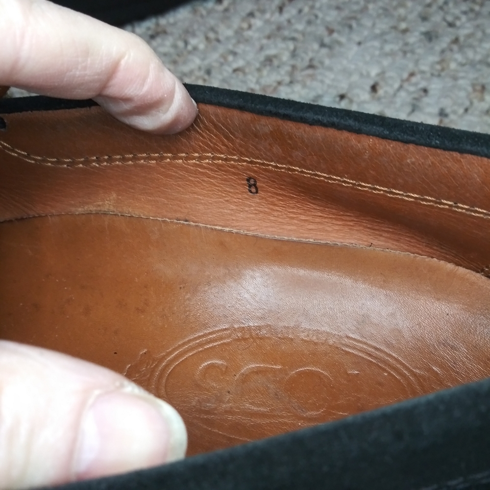 Tod's Black Suede Men's Vibram Sole Penny Loafer Style Driving Shoes - Picture 12 of 15